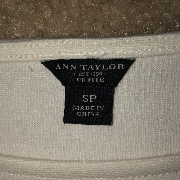 Ann Taylor petite top size SP - Picture 2 of 6